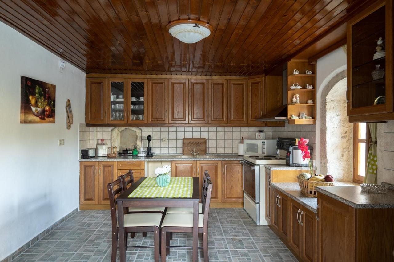 Villa Tzaniana Apomarma المظهر الخارجي الصورة
