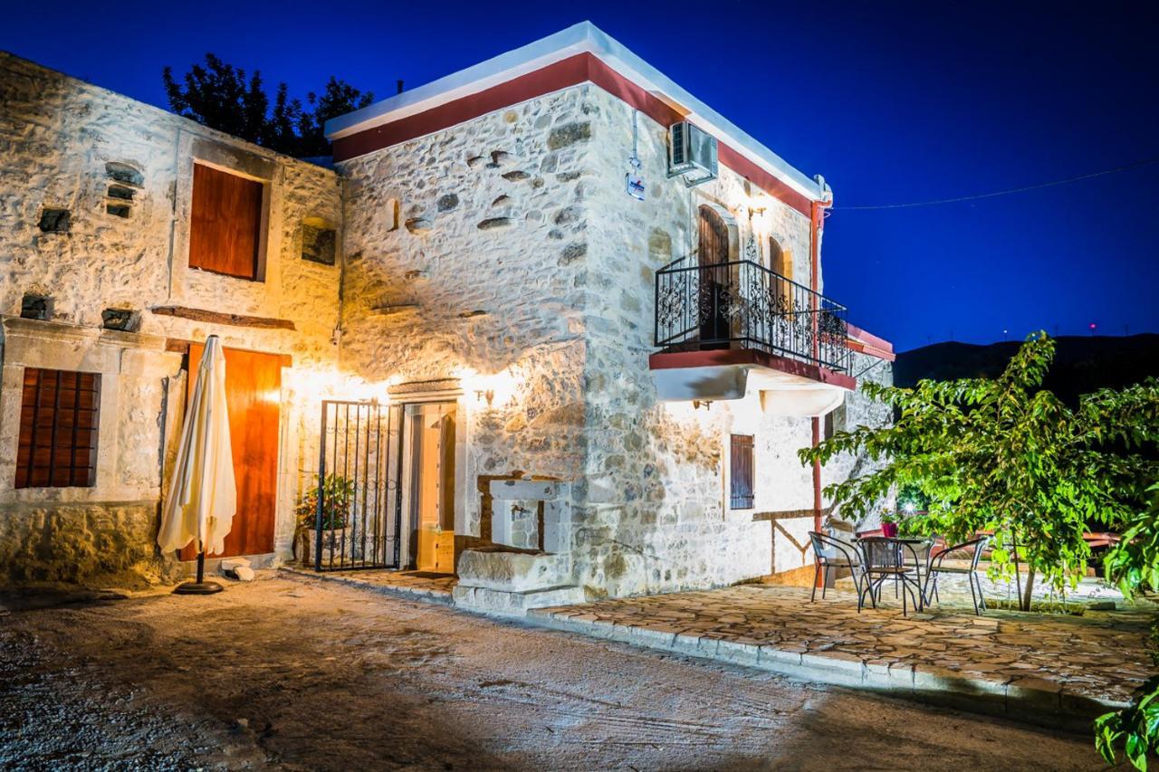 Villa Tzaniana Apomarma المظهر الخارجي الصورة