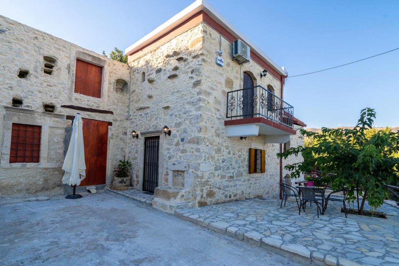 Villa Tzaniana Apomarma المظهر الخارجي الصورة