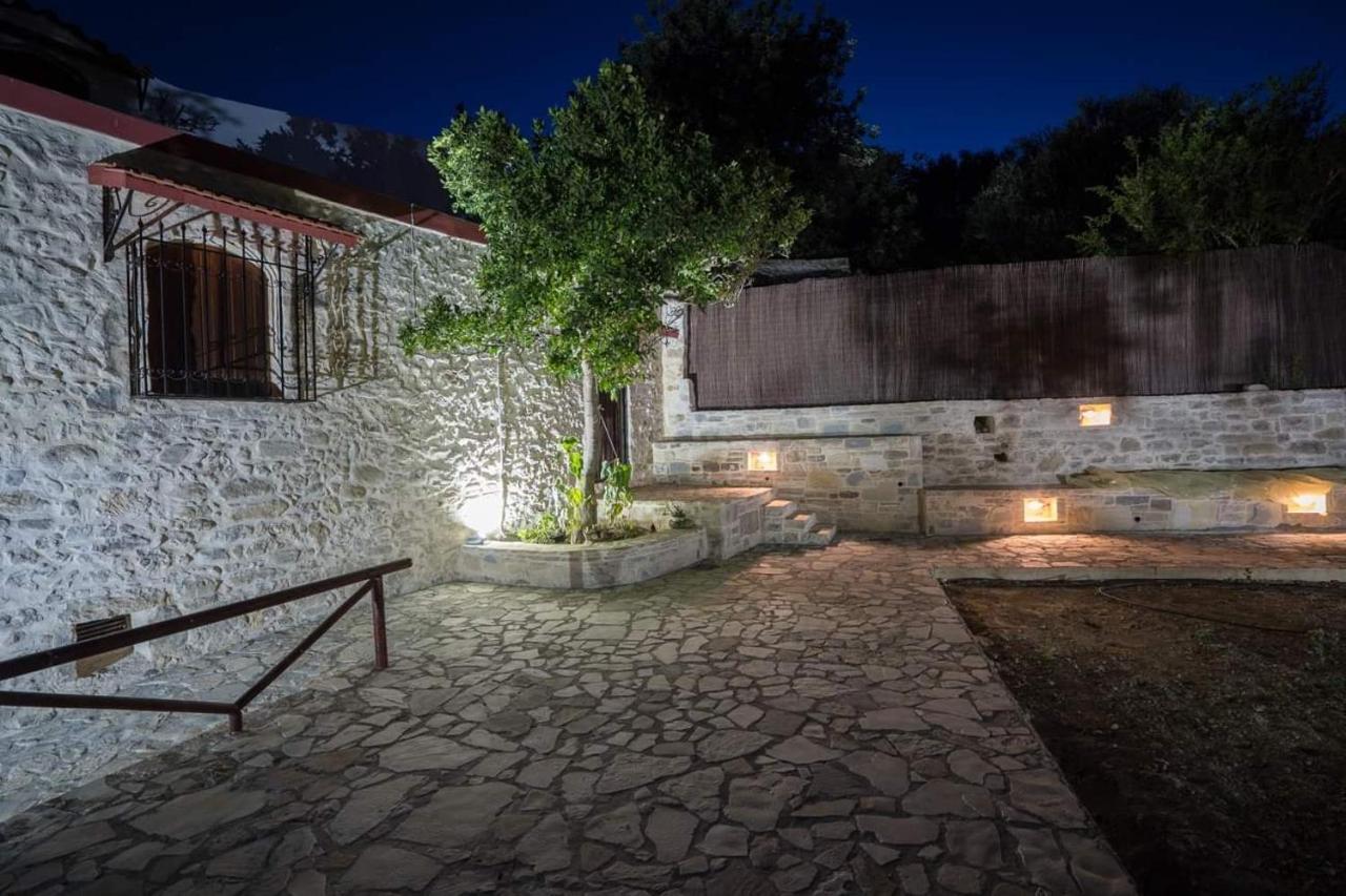 Villa Tzaniana Apomarma المظهر الخارجي الصورة